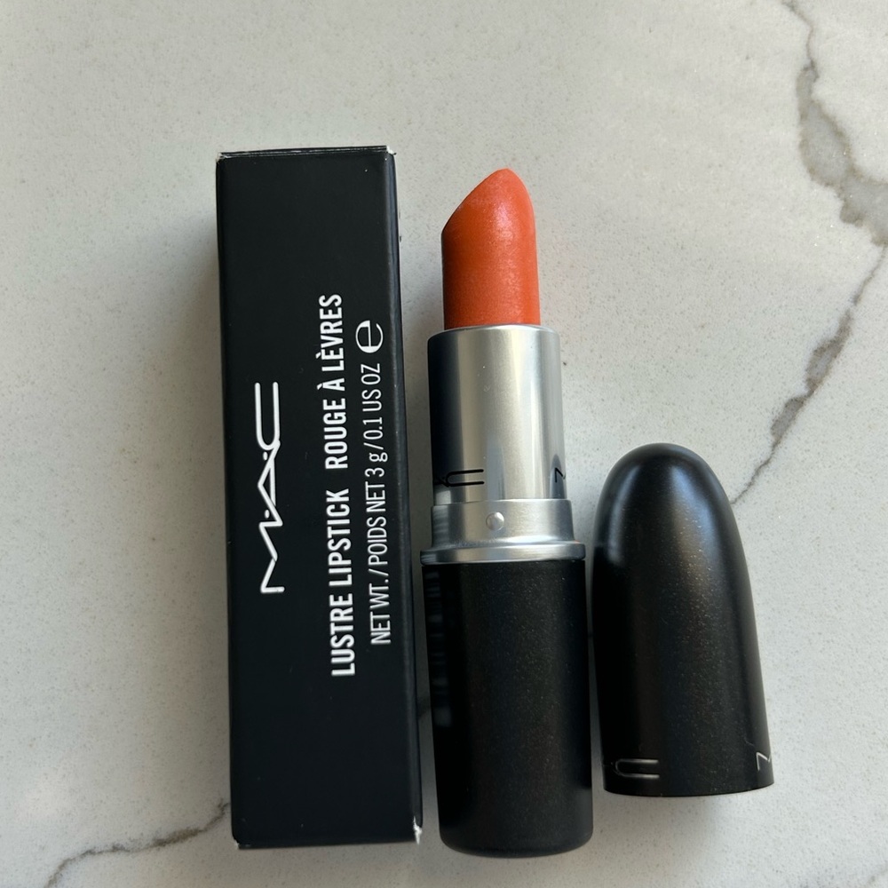 MAC Cosmetics Lustre Lipstick - orange shade - Tangerine Dream